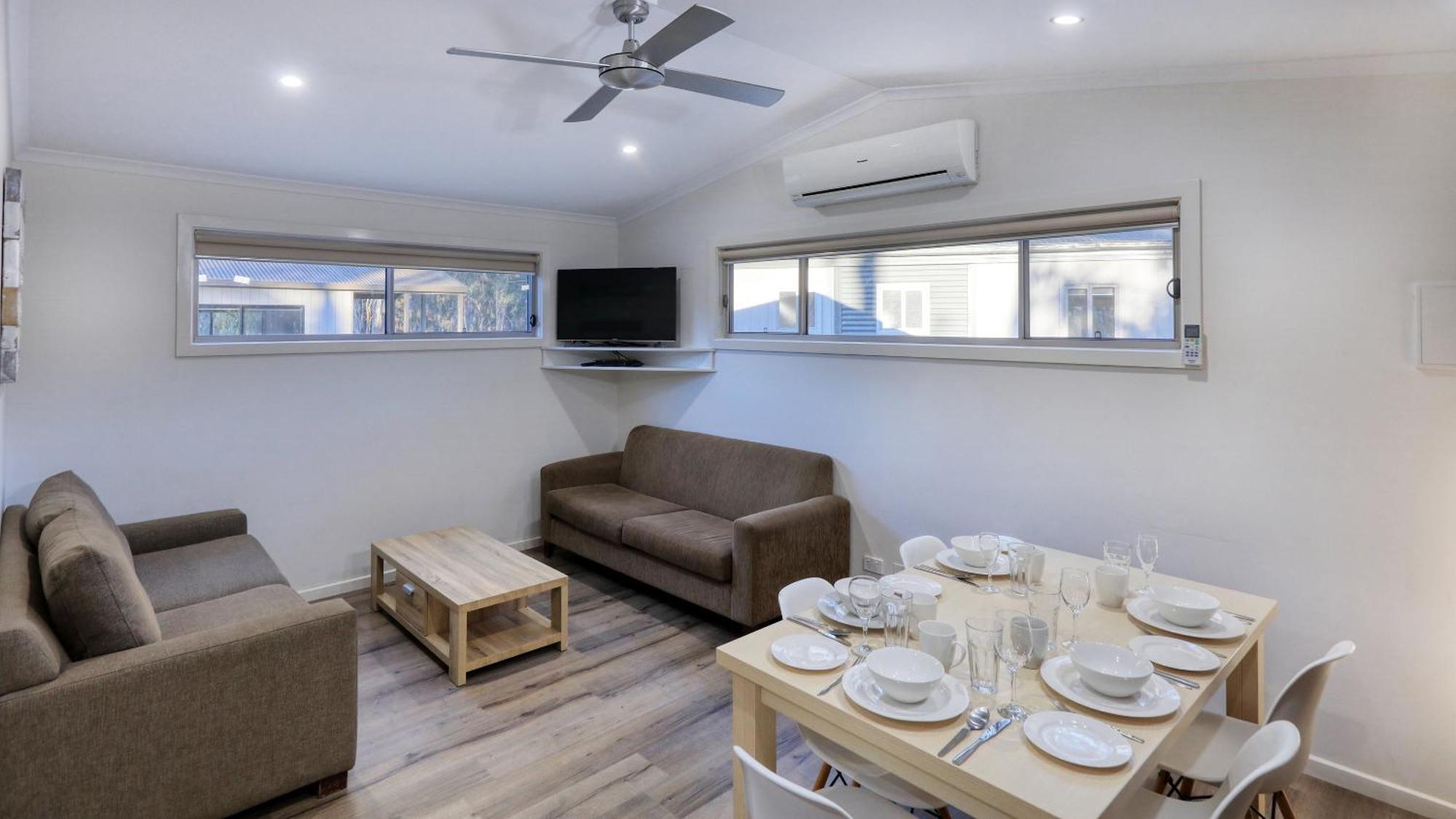 Deniliquin Riverside Caravan Park Exterior foto