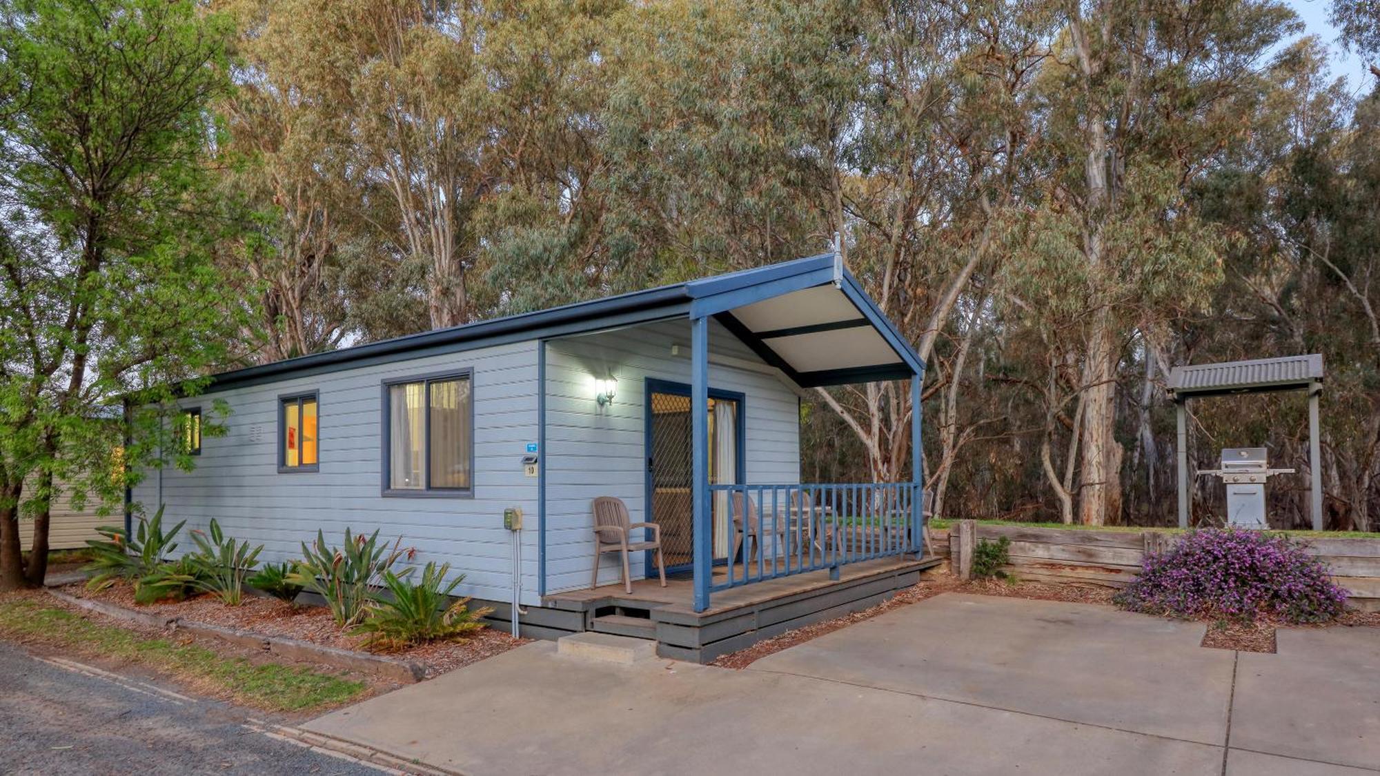 Deniliquin Riverside Caravan Park Exterior foto