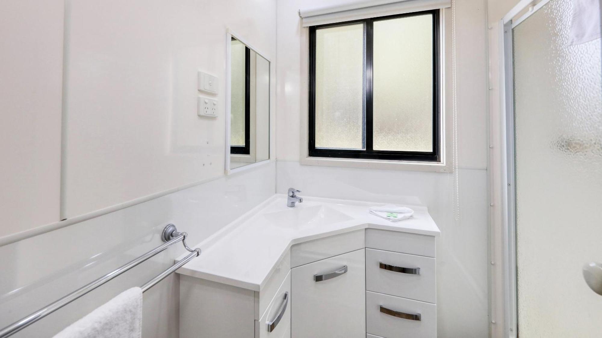 Deniliquin Riverside Caravan Park Exterior foto